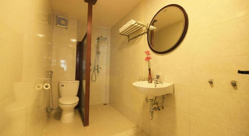 Old Quarter Family Hotel Ханой Екстер'єр фото